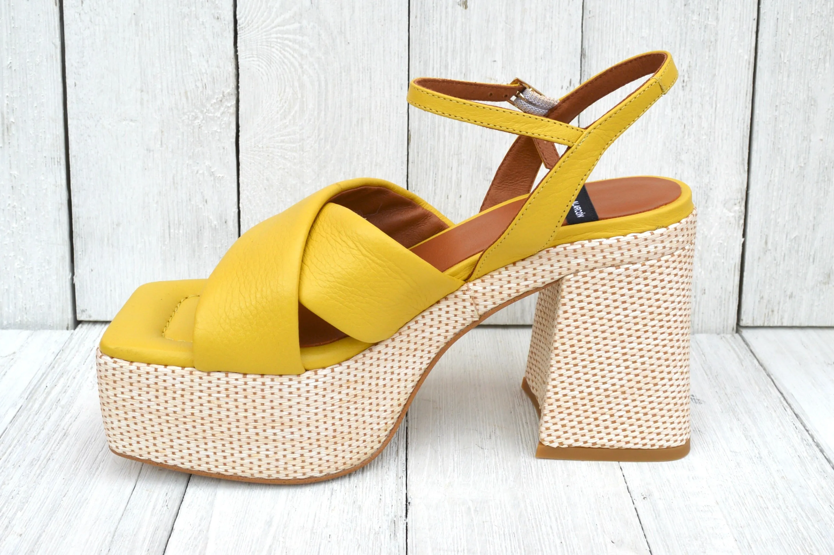 Angel Alarcon Sangalo Size 39 Only