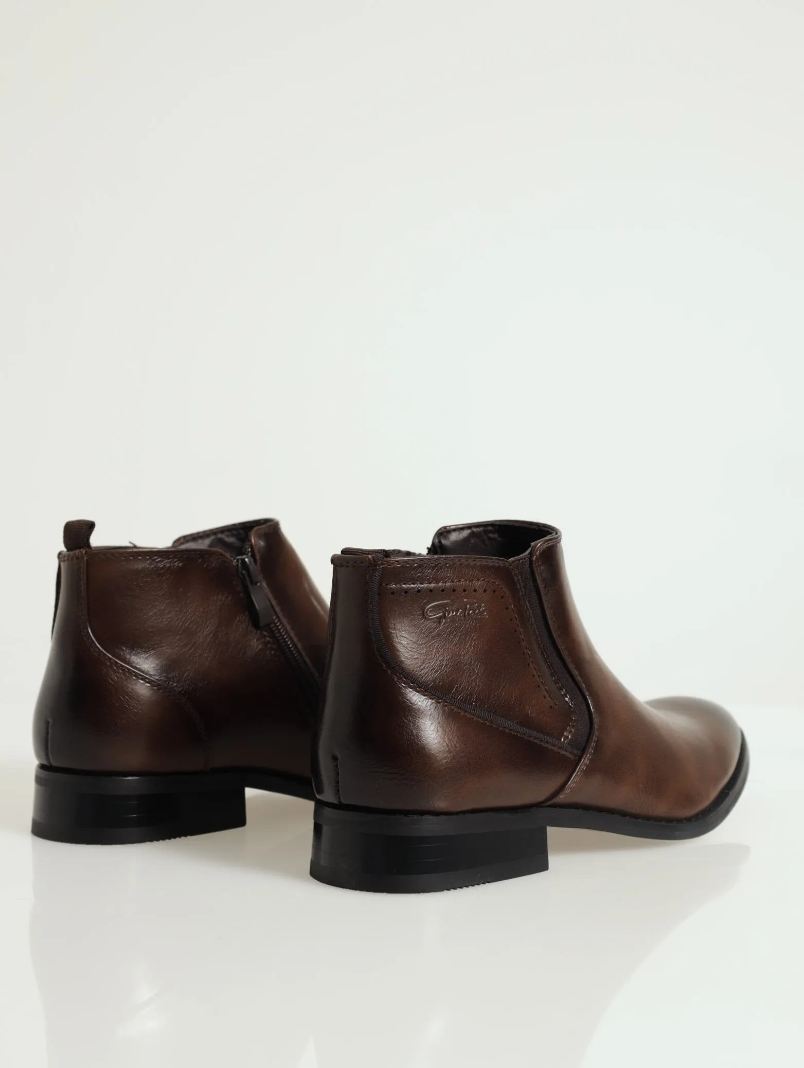 Angled Gusset Chelsea Boot - Brown