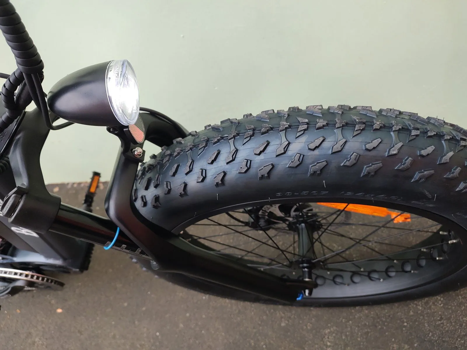 BUZZ BIKE FOREST HUNTER 24"X 4 " WHEEL