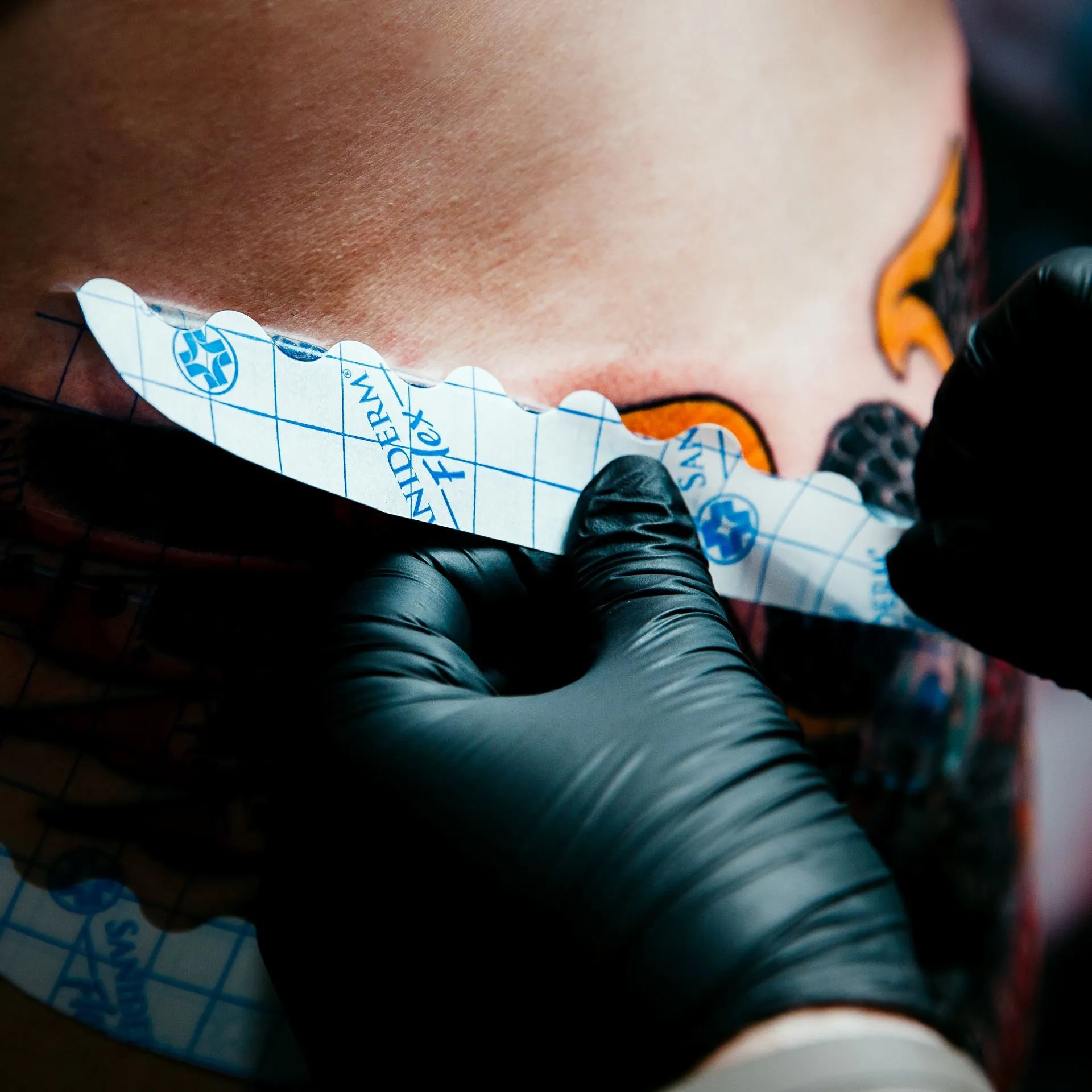 Flex Tattoo Bandage Roll - Medium (6 in x 8 yd)