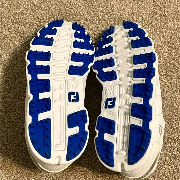 FootJoy White Junior GJ Golf Shoes Size 2 M NWOT