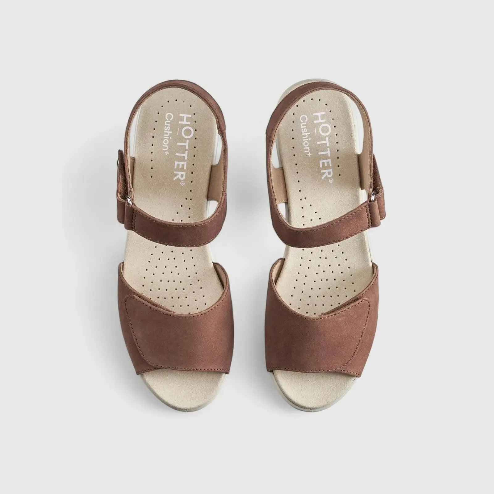 Iyla Comfort Leather Sandal Brown