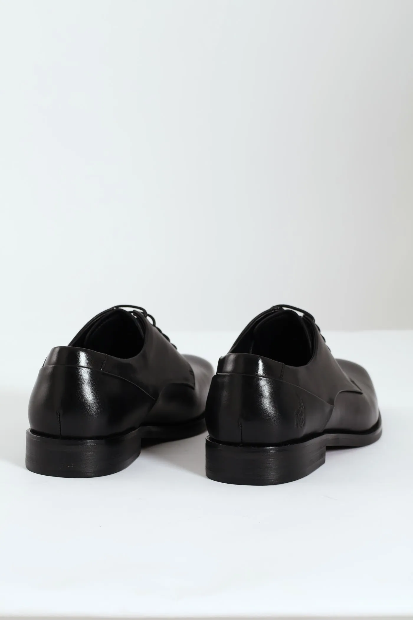 Panelled Gibson Lace Up Derby Shoe - Black