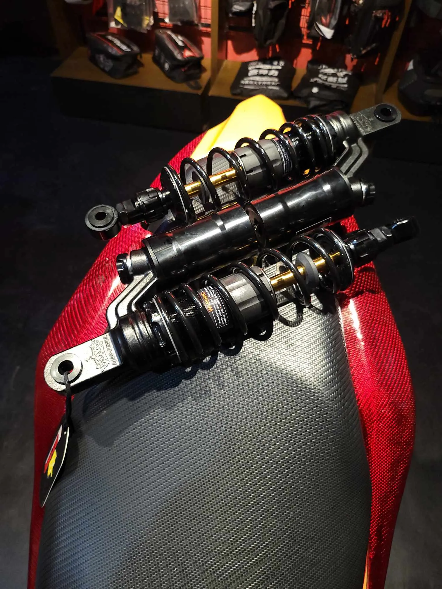 RACE POWER SHOCK FOR WAVE (BLACK)