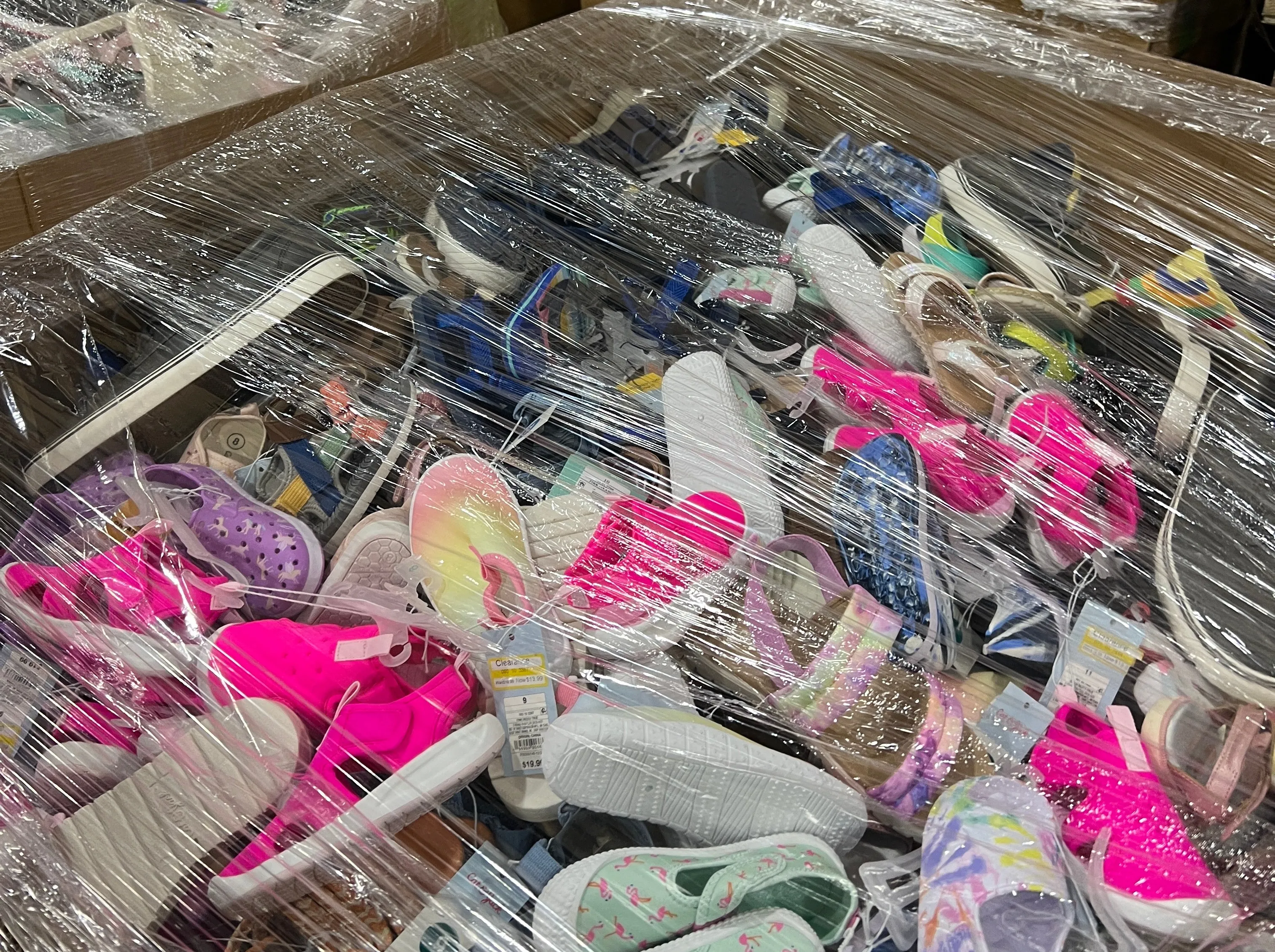 TGT SHOES Pallet