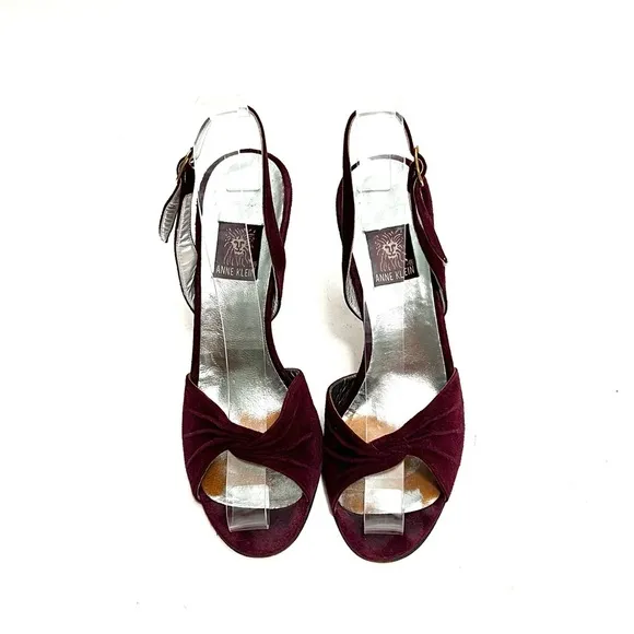 Vintage 1990s maroon suede twisted vamp formal slingback heels
